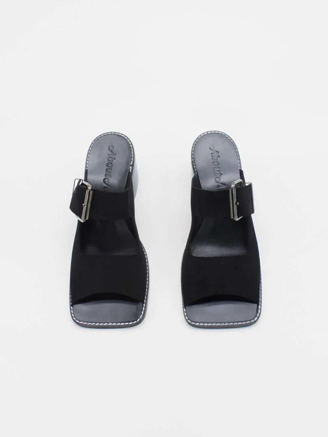 About Arianne - Women's Avi Mule