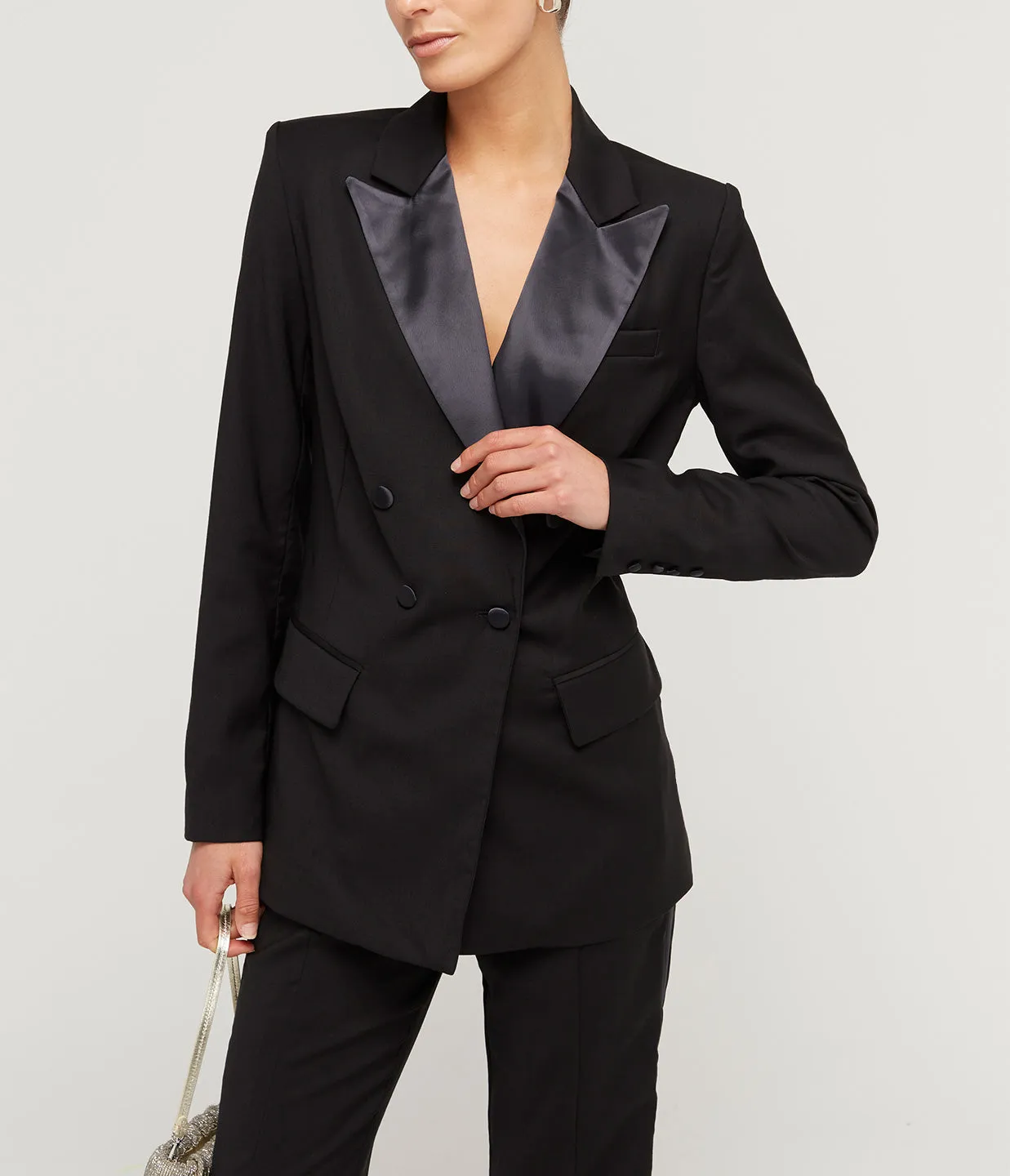 Arch Tuxedo in Black